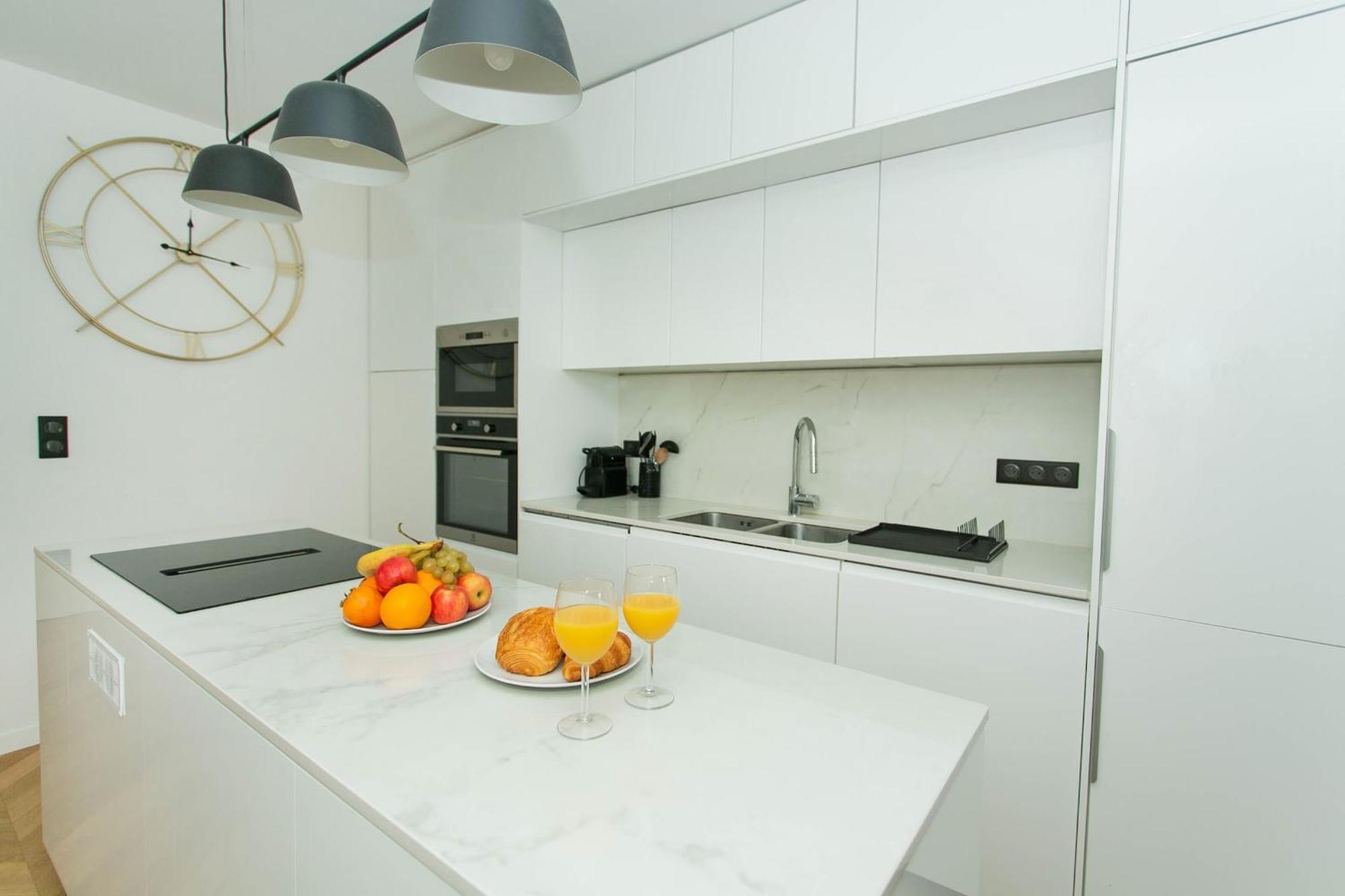 Appartamento Bnbnova - Haussmann - 2br Near Champs-elysees Parigi