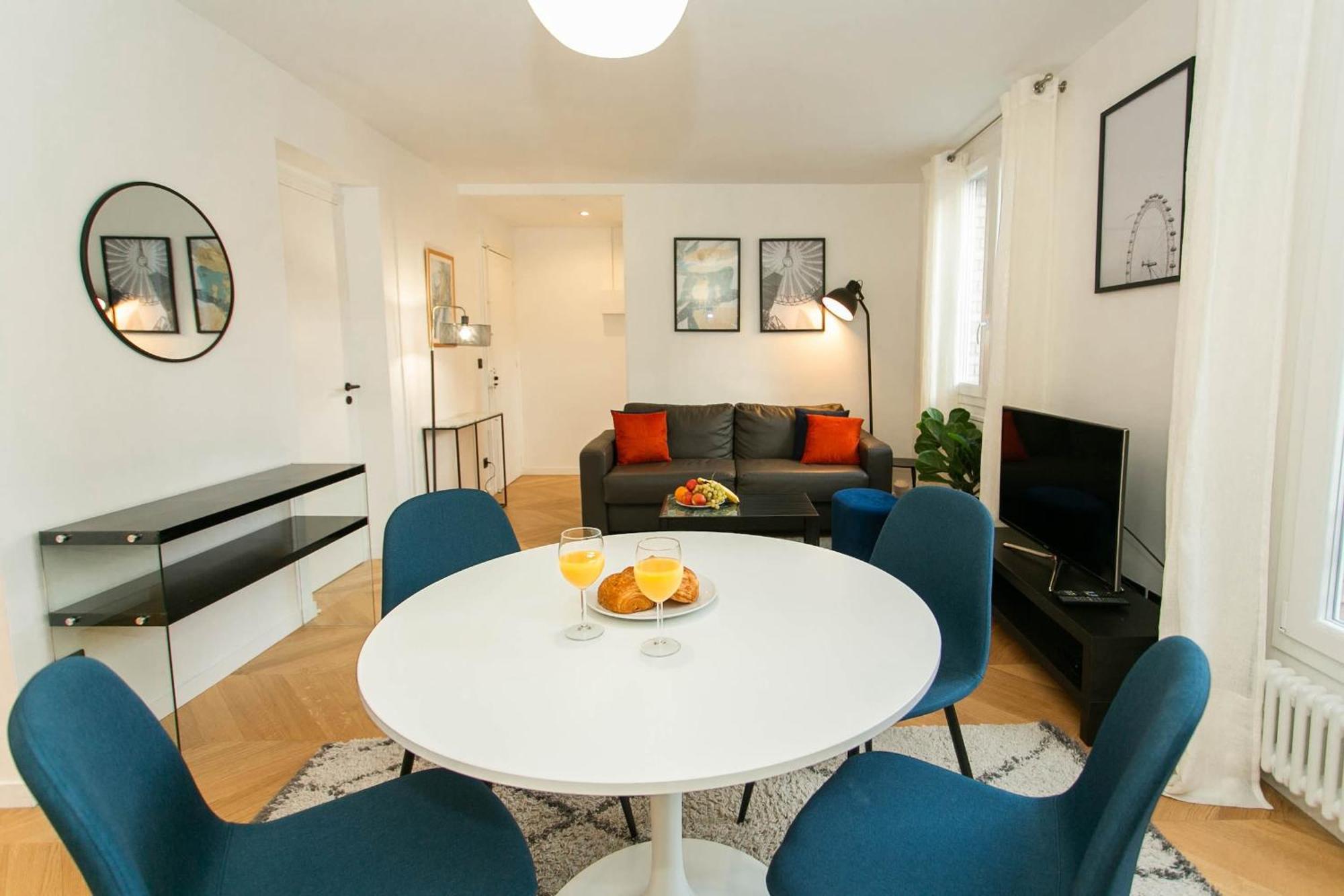 Appartamento Bnbnova - Haussmann - 2br Near Champs-elysees Parigi
